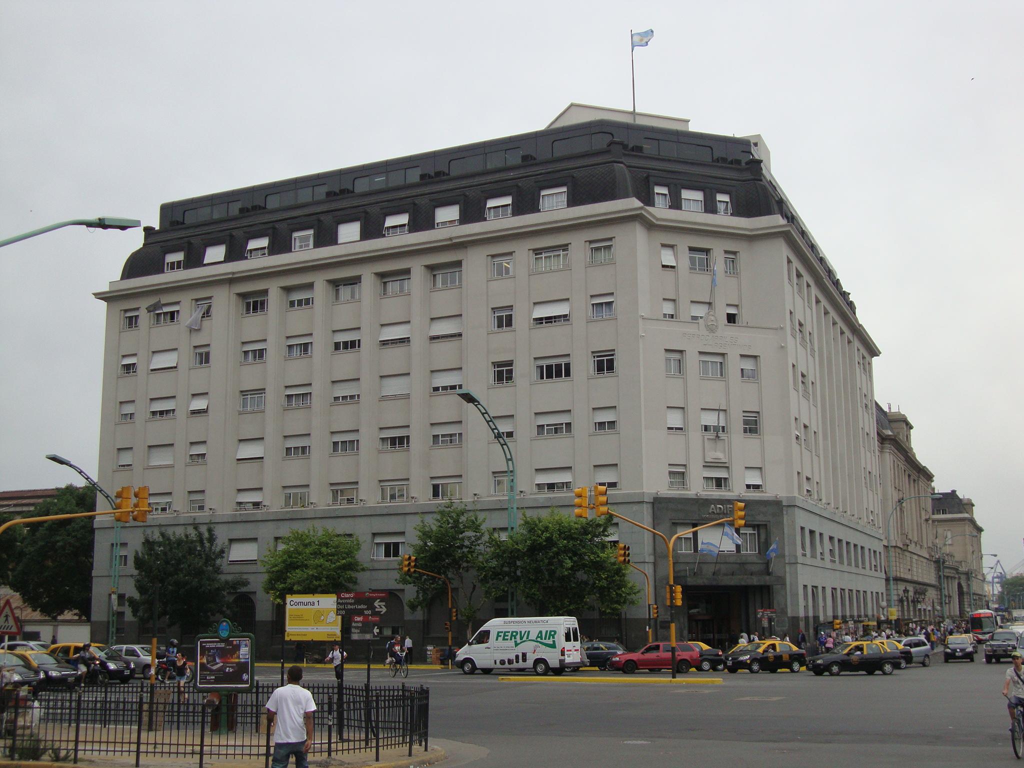 Desafectación de dos sectores inmobiliarios del Estado